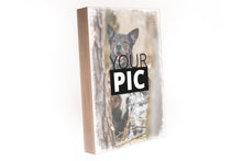 Laden Sie das Bild in den Galerie-Viewer, #woodblck #Indivudualdruck #deko #assessoire #present #geschenk #holzdruck #Dekoartikel #madegywood #bilddruck #20x20 #30x20 #Direktdruck #something special