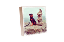 Laden Sie das Bild in den Galerie-Viewer, Woodblock Individualdruck Sepia 20 x 20cm