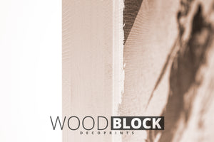 Woodblock Bergesteiger mit Rucksack  30 x 20cm